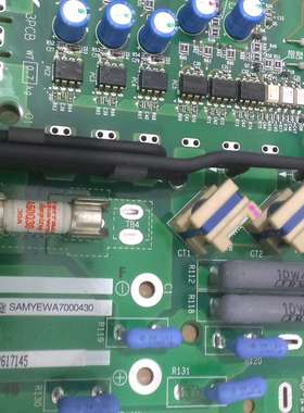 安川变频器 电源驱动板 F7系列 7.5KW 380V ETP617145 全新原装