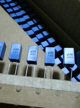 B32529D3224J289 EPCOS 薄膜电容器 250v 224 0.22UF 220NF P=5MM