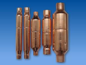 上海瑞富康滤清器有限公司，专业配套:开利油过滤器，莱富康油过滤器、汉钟油过滤器，比泽尔过滤器、复盛油过滤器，特灵油过滤器，,日本大生油过滤器，顿汉布什油过滤器，大金油过滤器，都灵油过滤器，日立油过滤器，开利过滤器，莱富康过滤器，复盛过滤器，汉钟过滤器，比泽尔过滤器，特灵过滤器，麦克维尔过滤器