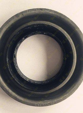 猛禽半轴油封F150皮卡汽车后差速器油封半轴油封变速箱油封 08-14