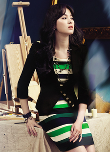 韩国影视明星宋慧乔个人写真海报订做装饰画房间客厅挂画 V7425B