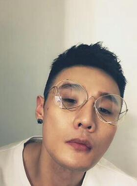 周冬雨李荣浩同款墨镜郭采洁何穗韩版戚薇ins网红男女太阳眼镜