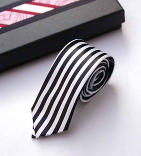 韩版领带男士休闲窄版新款竖条纹黑色条纹5CM动漫明智五郎领带