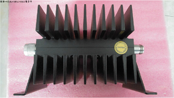 全新库存现货 769-10 Narda 150W双向 10dB DC-6GHz N型 射频微波同轴高精密大功率固定衰减器全新 产品名称：Narda固定衰减器769-10 型号：769-10 频率范围：DC-6 GHz 衰减值：10 dB 衰减精度(dB)：±0.4(DC-2.0)，±0.75(