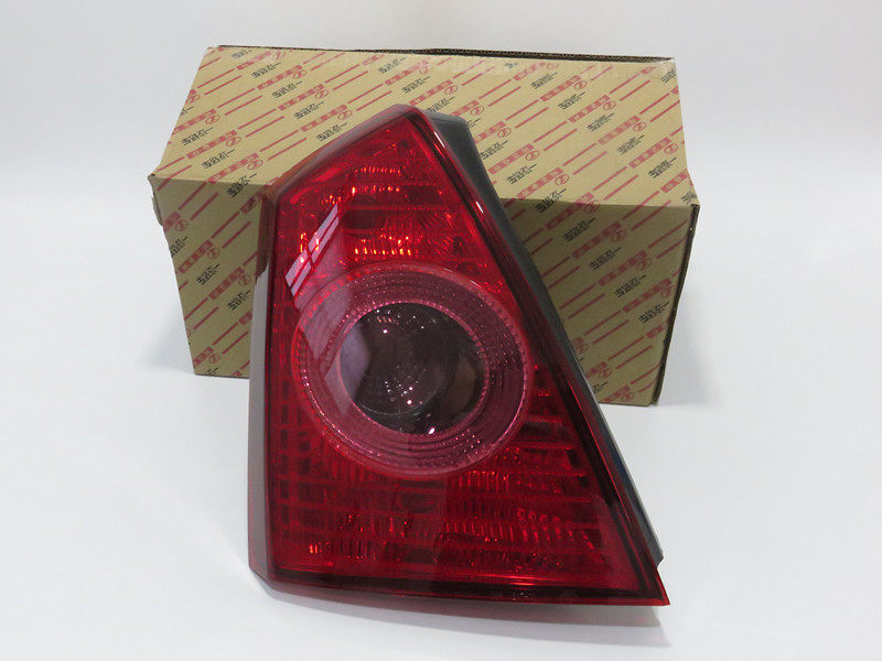 适配06-08年奔腾B70后尾灯奔腾B70刹车灯后照明灯防追尾灯后大灯