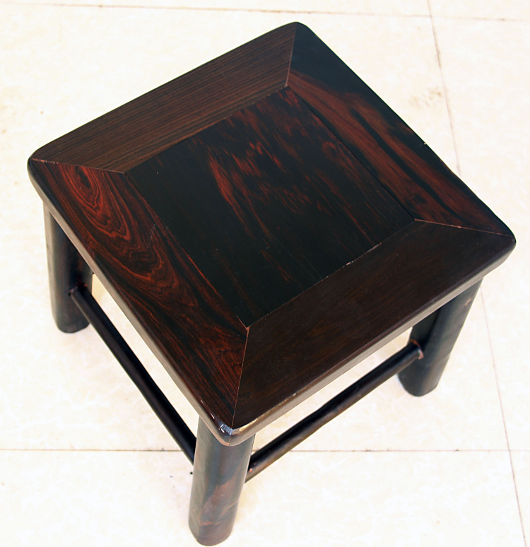 红木老挝大红酸枝木黑料四方凳子