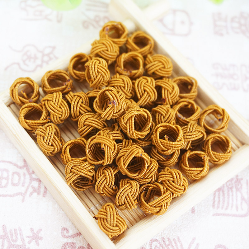 diy编织手链饰品绳子纽扣结