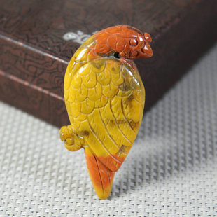 正宗宣化鸡油黄料 上谷战国红吊坠项坠挂件挂坠 实物图 完好无瑕