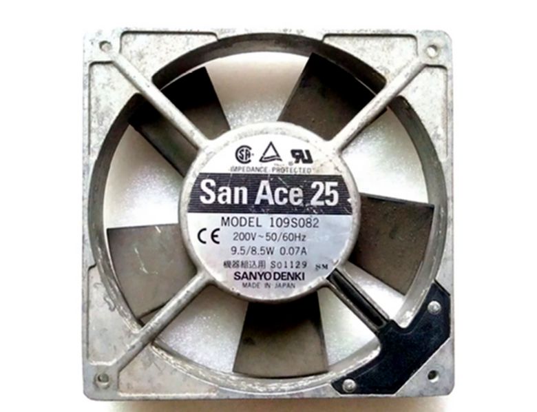 正品日本     工业散热风扇 109S082 拍前询价