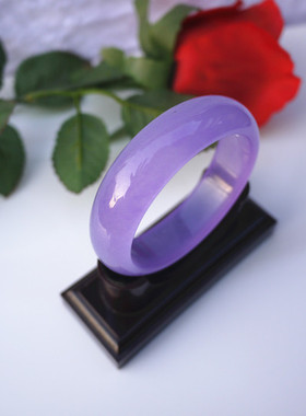 天然浅蓝色石英岩女士冰种紫罗兰