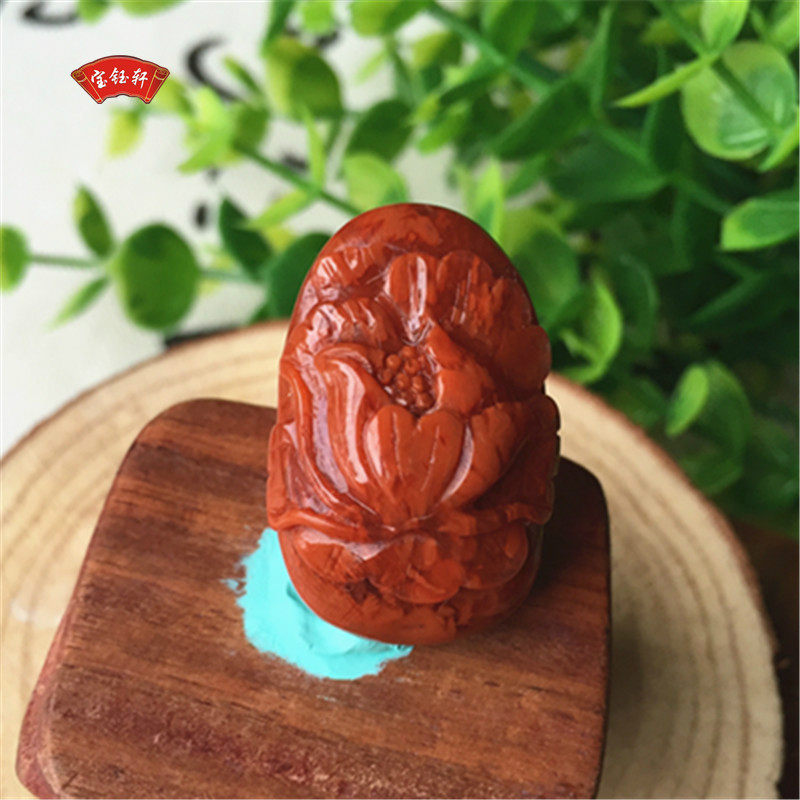 正宗凉山南红玛瑙牡丹吊坠雕件 柿子红玉石花卉 雕刻小挂饰项坠