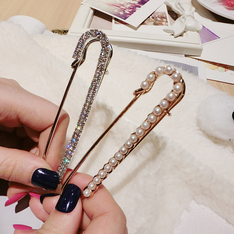 Broche femme en autre - Ref 1172743 Image 1