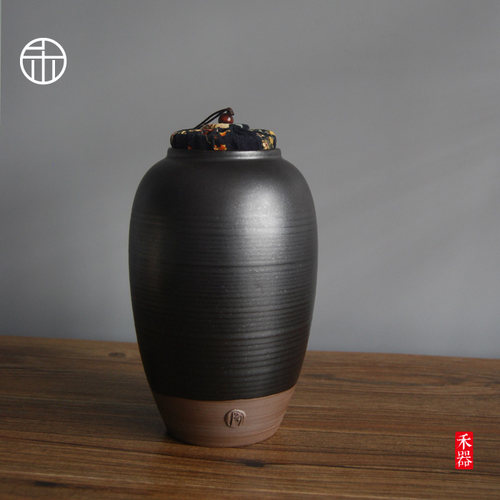 日式风手工粗陶道具储藏罐