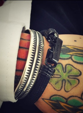 欧美风复古图腾开口手镯