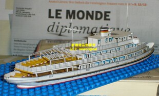 d  小型客轮轮船模型 长约20厘米