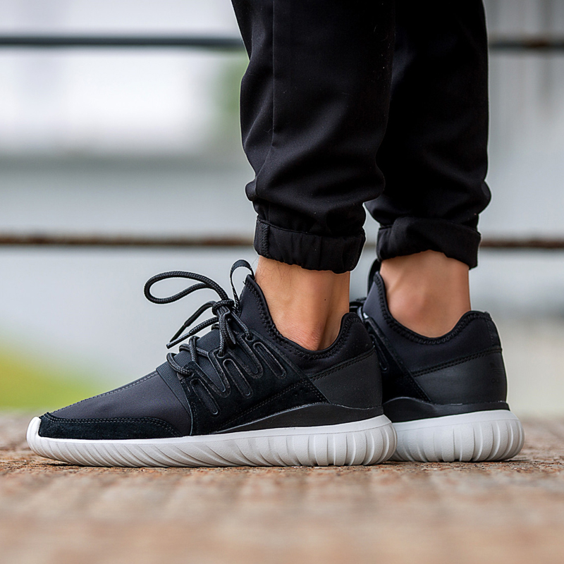 °¢µÏ´ï˹ÈýÒ¶²ÝTubular Radial ÄÐЬСҬ×ÓÔ˶¯ÐÝÏÐÅܲ½Ð¬ AQ6723