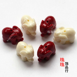 DIY散珠饰品配件 白珊瑚粉压雕刻小象吉祥招财大耳朵卷鼻吊坠