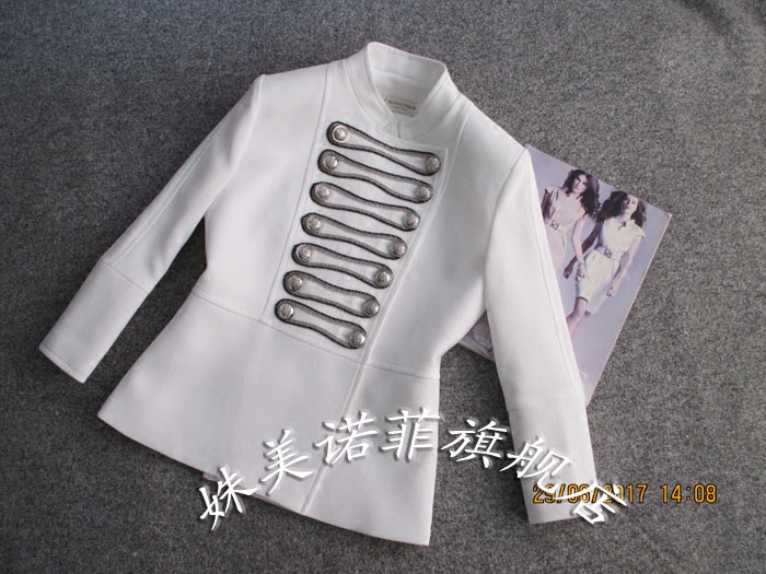 2026春季新款流行衬衫女春秋女装时尚珠链白色修身七分袖上衣衬衣