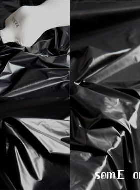 高亮羽绒服面料 防水防雨超轻柔滑夹克 防钻绒 有光黑色 闪亮反光