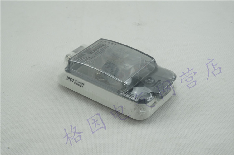 产品尺寸:57*98*31mm;安装尺寸:38*76mm