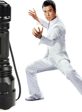 C8正品18650强光手电筒可充电Led远射L2迷你家用骑行登山铝合金