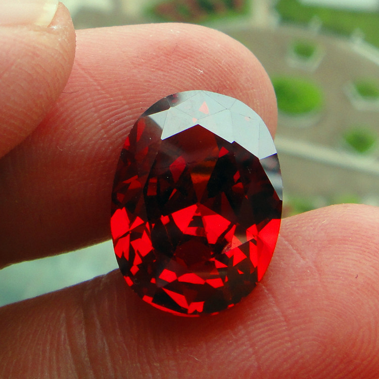 无瑕疵红色仿钻石戒面