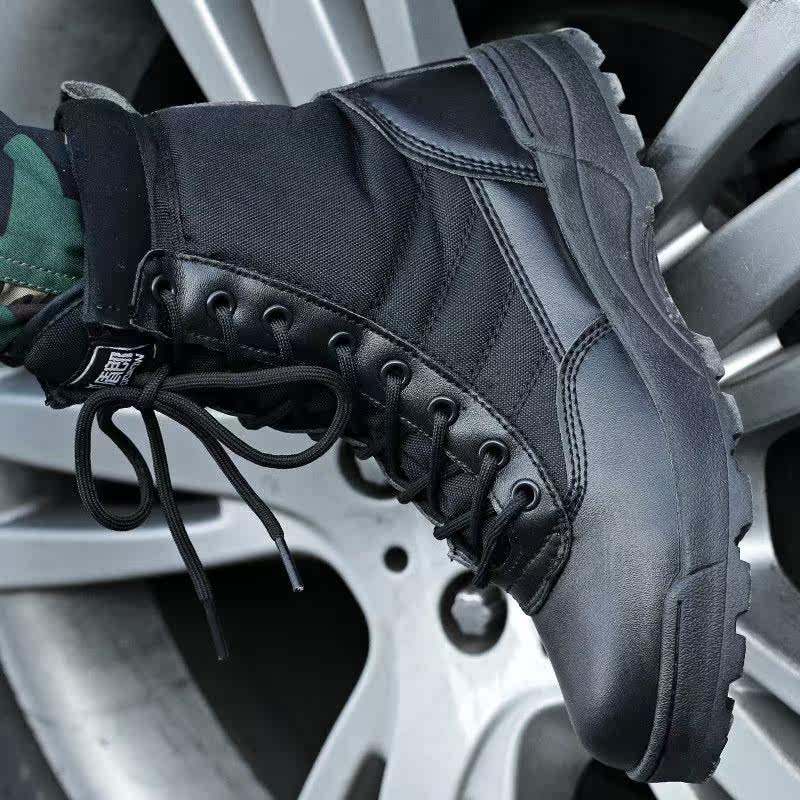 Bottes militaires pour homme - porter - Ref 1401958 Image 1