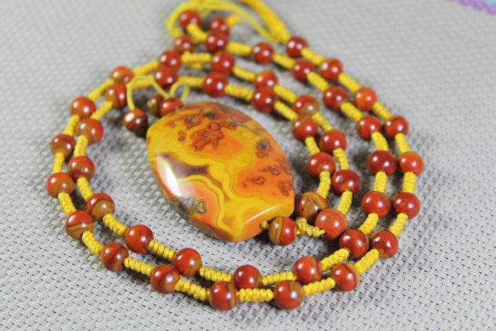 天然战国红玛瑙毛衣链同料精品收藏级背云 色彩富贵吉祥色 实物图