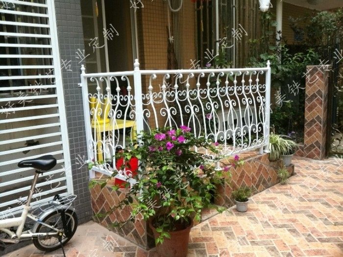 铁艺楼梯扶手立柱别墅围墙栏杆隔断室内阳台防护栏掌柜推荐