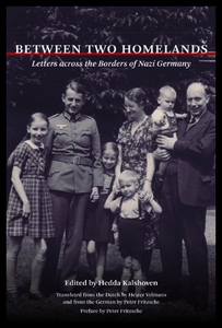 【预售】Between Two Homelands: Letters Across the Borders