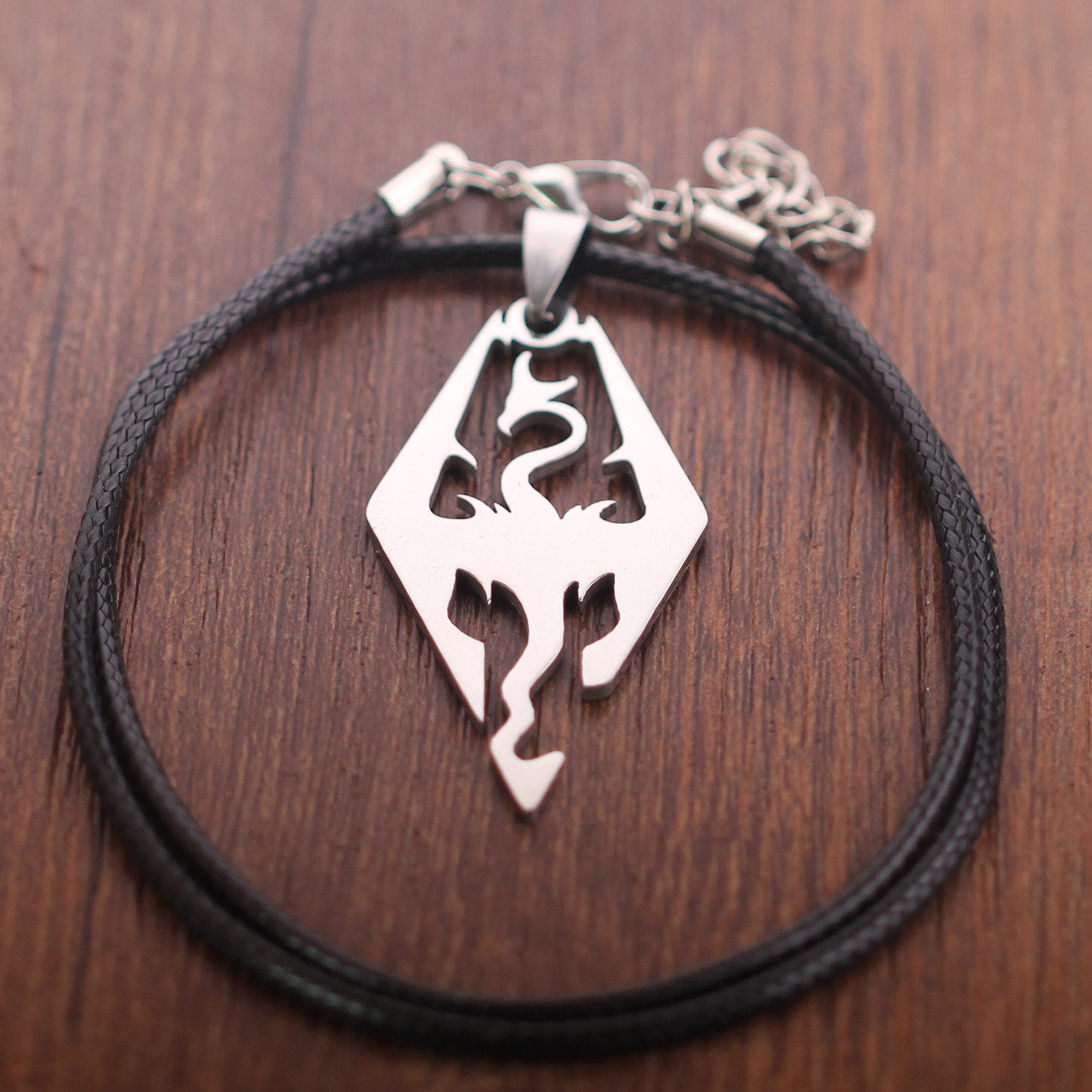 上古卷轴5天际网游周边The Elder Scrolls标志项链吊坠不锈钢饰品