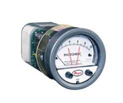 美国dwyer德威尔A3000-125PA型Photohelic差压开关差压表