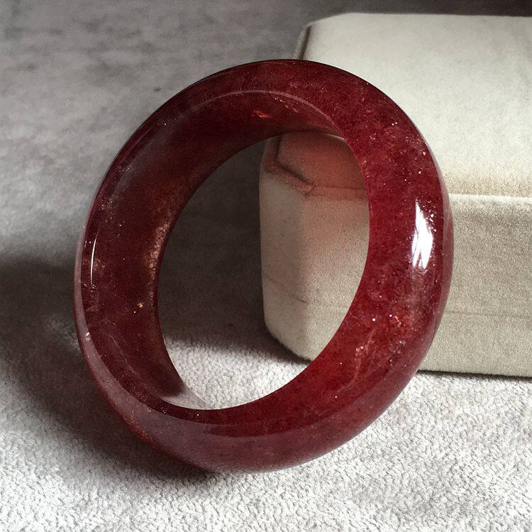 纯天然 草莓晶手镯 天然正品 女款 红发晶手镯 旺桃花55mm