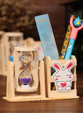 学生流沙笔筒儿童节日木质工艺品
