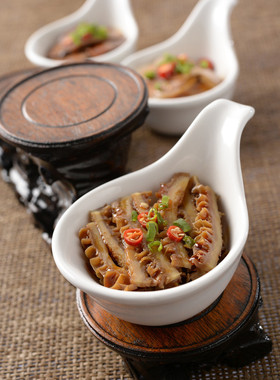 包邮白色小勺小菜碟陶瓷凉菜碟西餐鱼子酱勺沙茶酱油碟辣椒配料碟