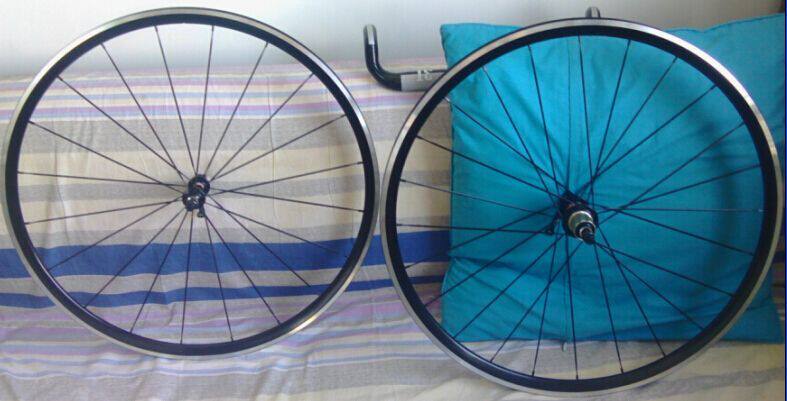 Roues de vélo - Ref 2381204 Image 1