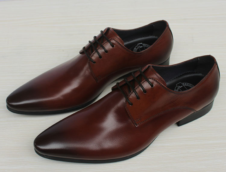 真皮透气潮流尖头男皮鞋 英伦系带正装男鞋 头层牛皮商务男皮鞋单,流行男鞋,正装皮鞋,淘宝优惠券,粉丝福利购,淘宝优惠卷