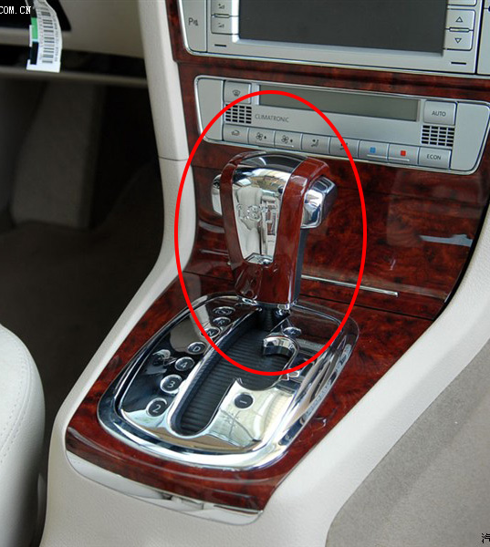 大众帕萨特新老领驭换挡手球