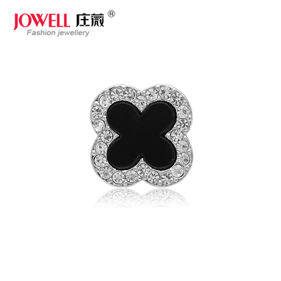 一个包邮水钻衬衣领防走光小胸针