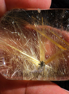 晶山角天然钛晶金发晶顺发无事牌吊坠毛衣 39×50×21mm 73.8g