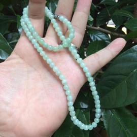 缅甸天然翡翠a货淡绿项链，女款珠链玉珠，圆珠挂绳绑玉坠冰种