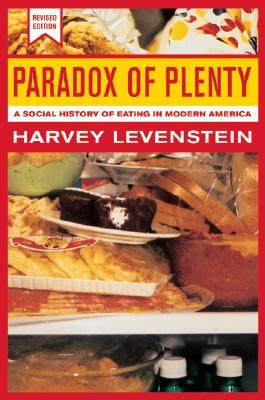 【预售】Paradox of Plenty: A Social History of Eating i