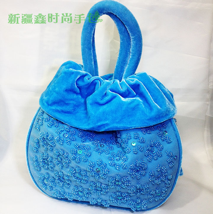 民族风女士婚庆串珠包