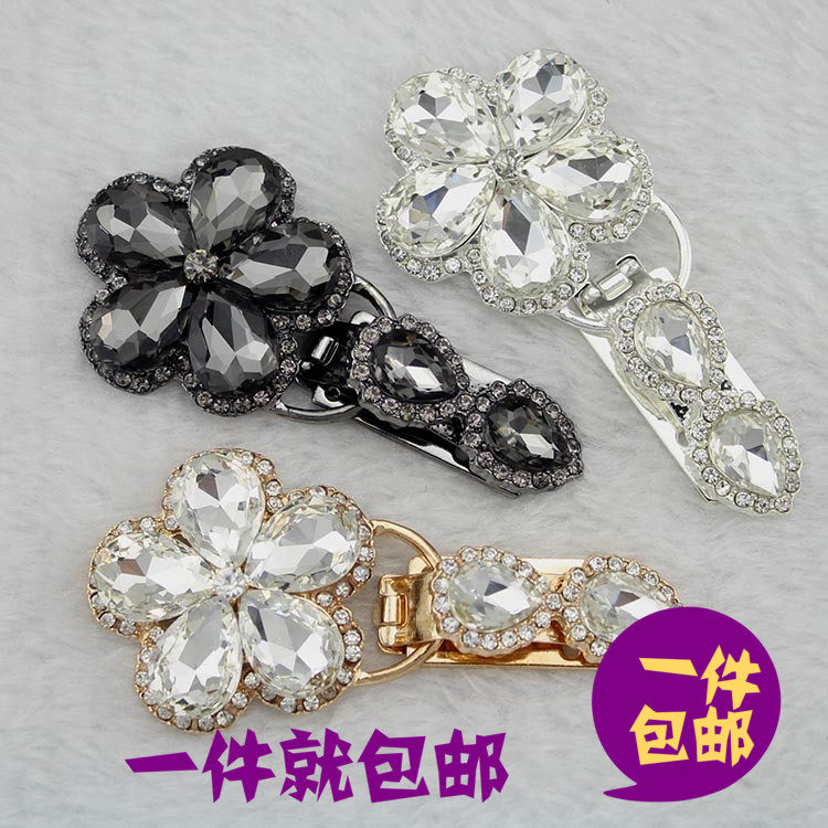 高档水貂皮水钻花型鸭嘴扣带钻对纽扣