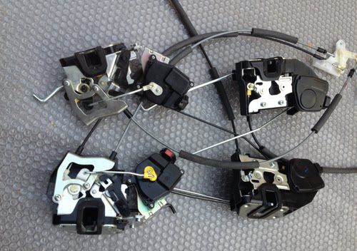 江淮同悦电动轿车纯正车门闭锁器及锁体/中控锁块闭锁器总成