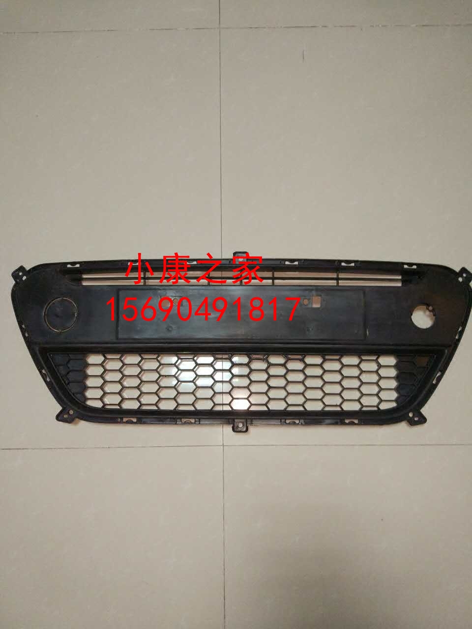 御捷马电动汽车配件 御捷330保险杠中网格栅 御捷330中网在类目 汽车/用品/配件/改装, 汽车零配件, 汽车包围中 - 来自Buy2taobao.com提供专业的淘宝代购服务