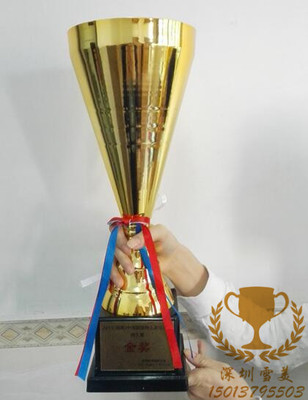 纹绣奖杯比赛创意足球鸽子运动会奖牌水晶铜牌制作定做定制高档