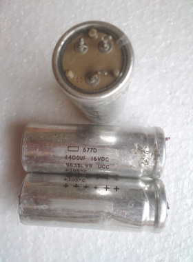 拆机 美国思碧化工 UCC 677D系列 16V 4400uf 发烧电容