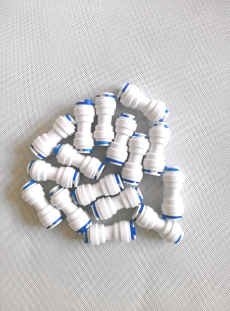 供应安利净水器配套配件2分转2.5分快接接头不零卖