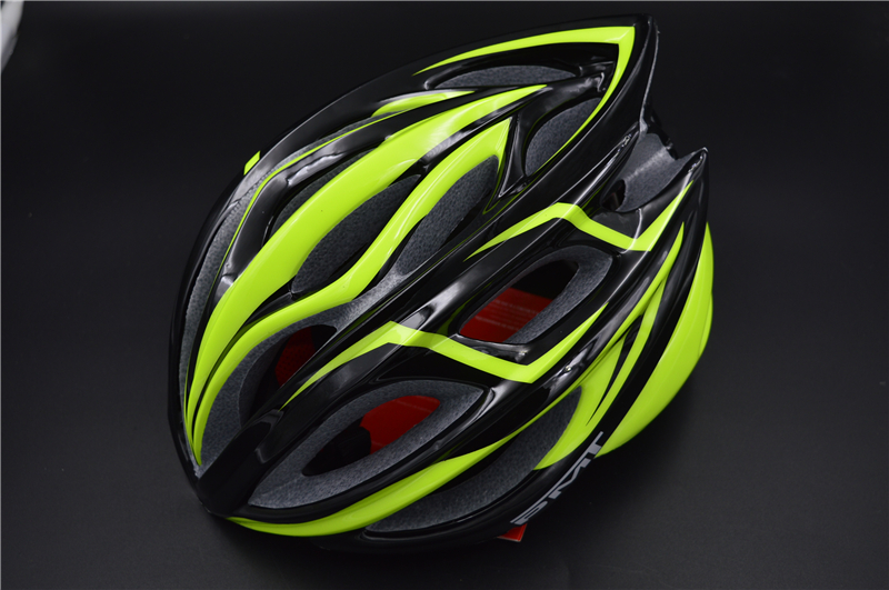 Casque cycliste - Ref 2234804 Image 1